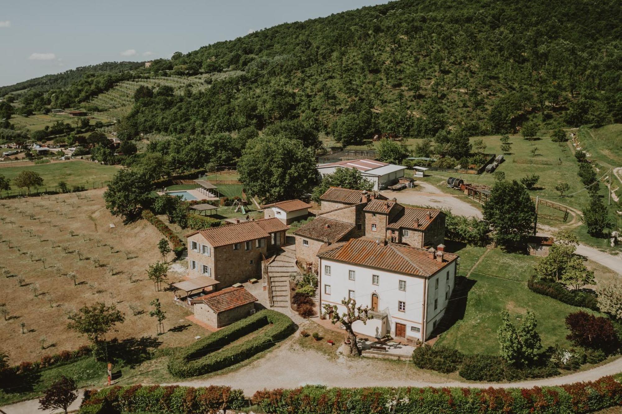 Capolona Baciano Azienda Agrituristico Venatoria מראה חיצוני תמונה
